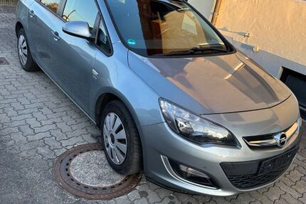 Opel Astra 157.745 km 2.999 &euro; Manching 85077