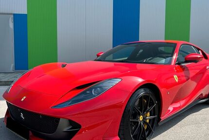 Ferrari 812 21.900 km 344.994 &euro; Elsendorf 84094