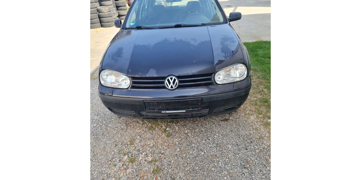 VW Golf 228.000 km 900 &euro; Pfaffenhofen a.d.Ilm 85276
