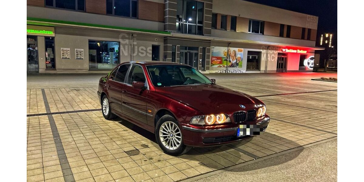 BMW 520 321.000 km 999 &euro; Pförring 85104