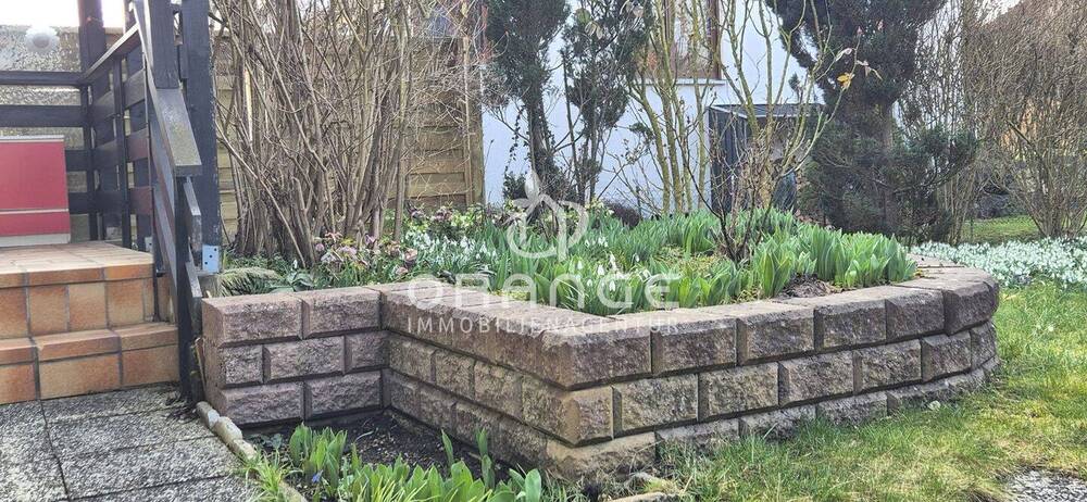 Mehrfamilienhaus, Wohnhaus Ingolstadt / Oberhaunstadt Oberhaunstadt - 4 Zimmer, 102 m&sup2;, 320.000&euro; | Angebot:25732442