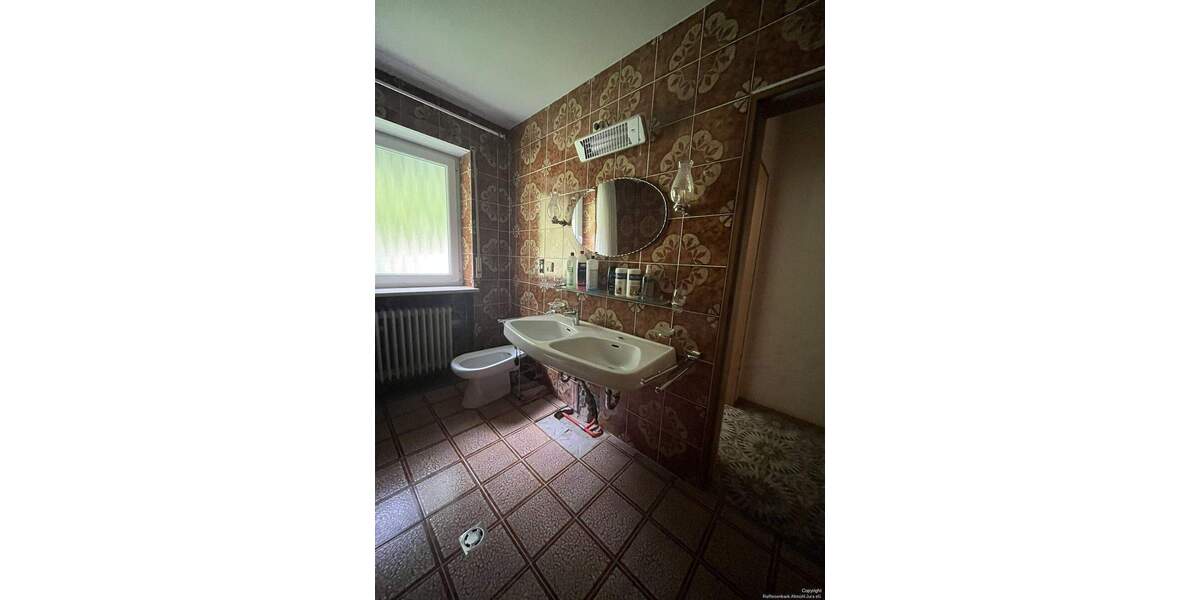 Mehrfamilienhaus, Wohnhaus Kipfenberg Grösdorf - 9 Zimmer, 211 m&sup2;, 590.000&euro; | Angebot:25701125