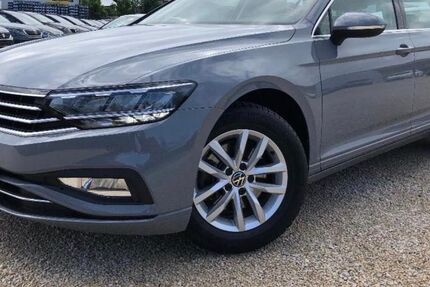 VW Passat Variant 45.540 km 23.799 &euro; Langenmosen 86571