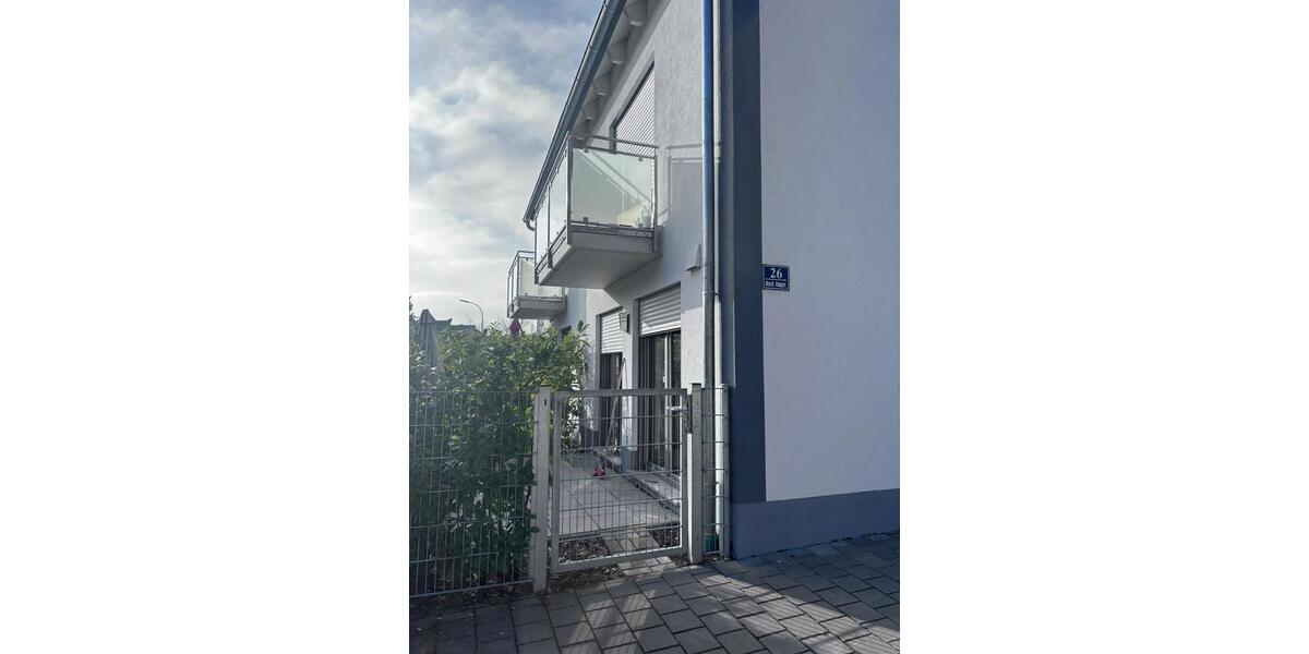 Doppelhaushälfte Ingolstadt - 5 Zimmer, 117 m&sup2;, 630.000&euro; | Angebot:27208871