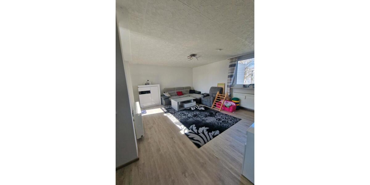 Etagenwohnung Neuburg an der Donau - 3 Zimmer, 80 m&sup2;, 1.250&euro; | Angebot:25965297