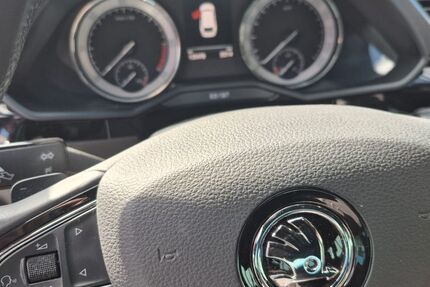 Skoda Superb 136.000 km 19.950 &euro; Stammham / Appertshofen 85134