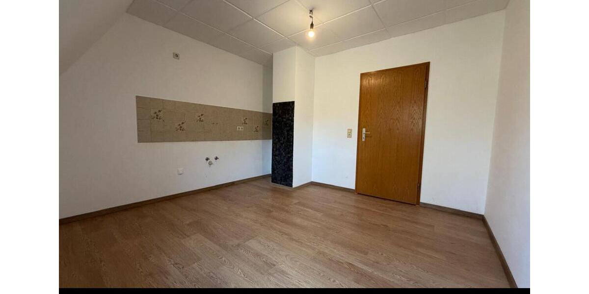 Dachgeschoßwohnung Ingolstadt - 1 Zimmer, 38 m&sup2;, 530&euro; | Angebot:25900775