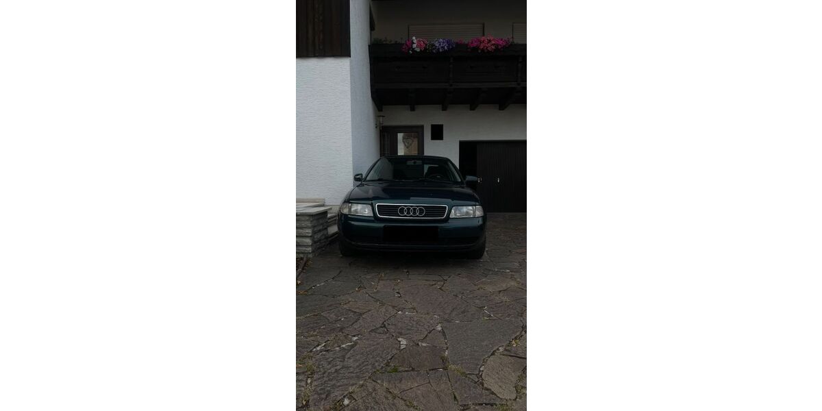 Audi A4 388.800 km 1.200 &euro; Manching 85077