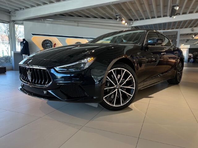 Maserati Ghibli 17.500 km 59.900 &euro; Ingolstadt 85053