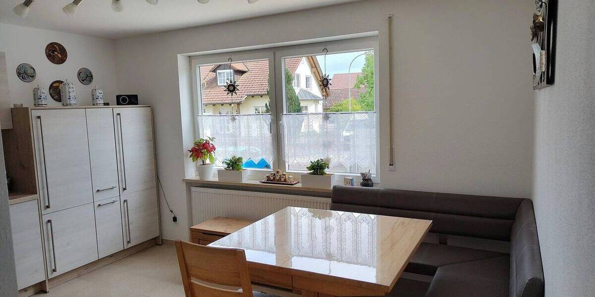 Mehrfamilienhaus, Wohnhaus Ingolstadt Hagau - 7 Zimmer, 230 m&sup2;, 930.000&euro; | Angebot:26527761