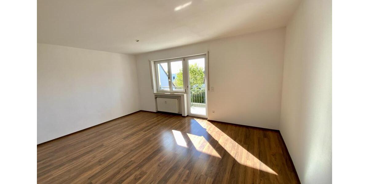 Etagenwohnung Schrobenhausen - 3 Zimmer, 108 m&sup2;, 890&euro; | Angebot:26335075