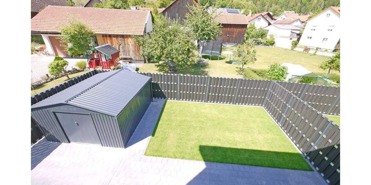 Doppelhaushälfte Kinding - 4 Zimmer, 146 m&sup2;, 1.460&euro; | Angebot:25740816