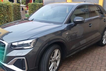 Audi Q2 4.676 km 31.600 &euro; Kipfenberg 85110
