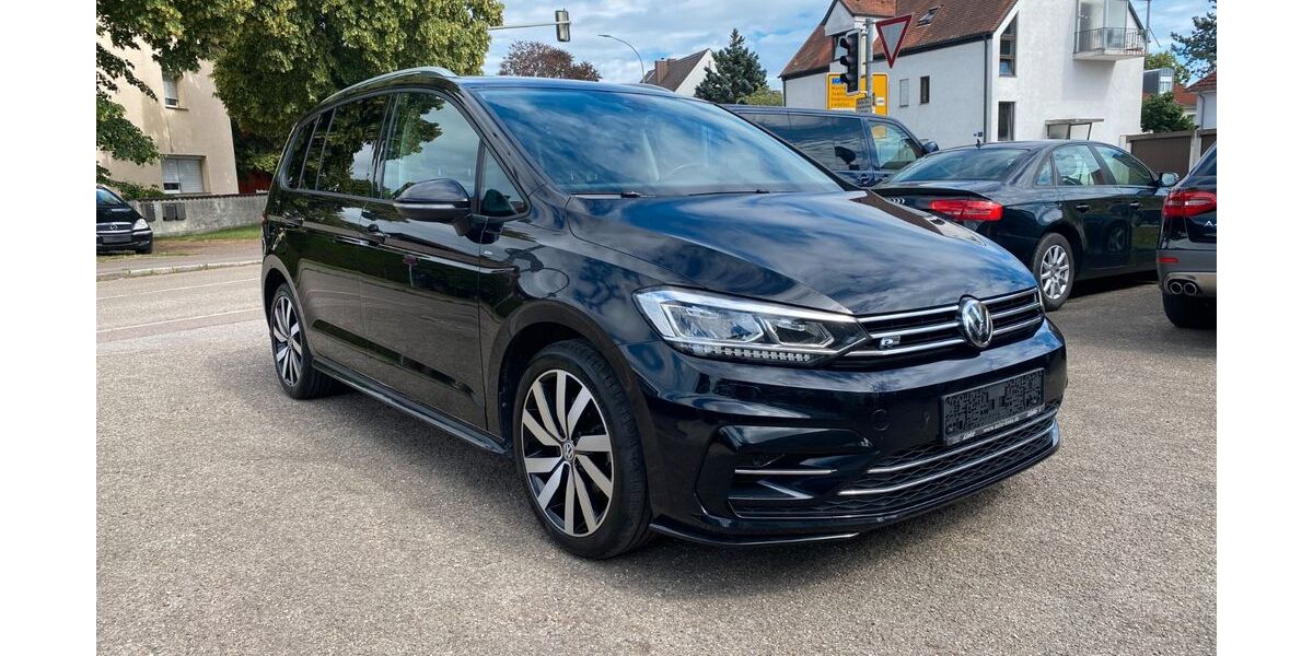 VW Touran 56.000 km 24.990 &euro; Ingolstadt 85057