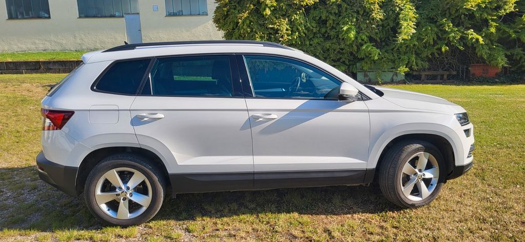 Skoda Karoq 103.000 km 16.800 &euro; Neustadt / Donau 93333