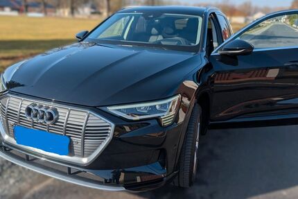 Audi e-tron 34.900 km 34.599 &euro; Bergheim 86673