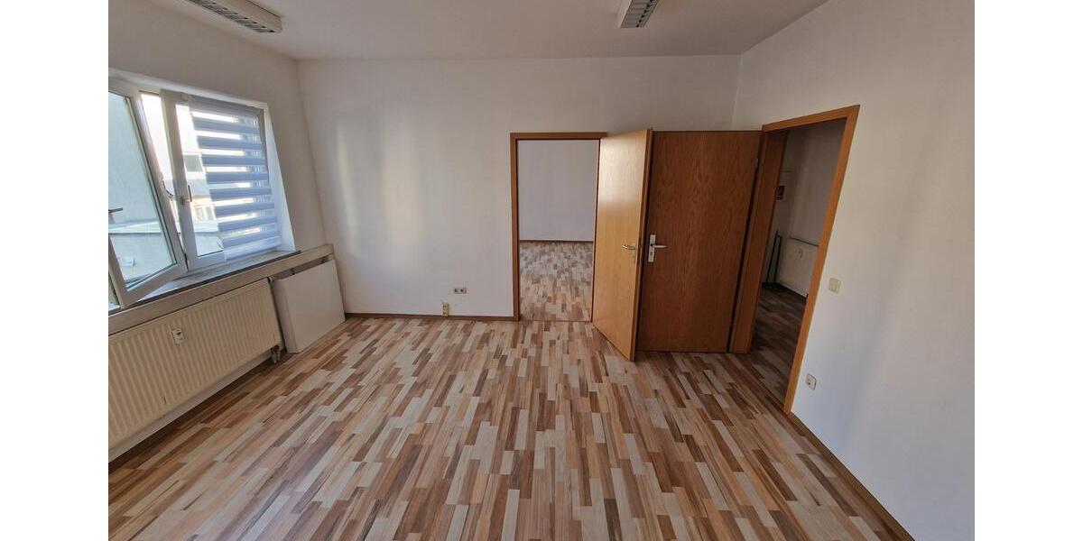 Etagenwohnung Ingolstadt Münchener Straße - 2 Zimmer, 70 m&sup2;, 249.000&euro; | Angebot:25550938