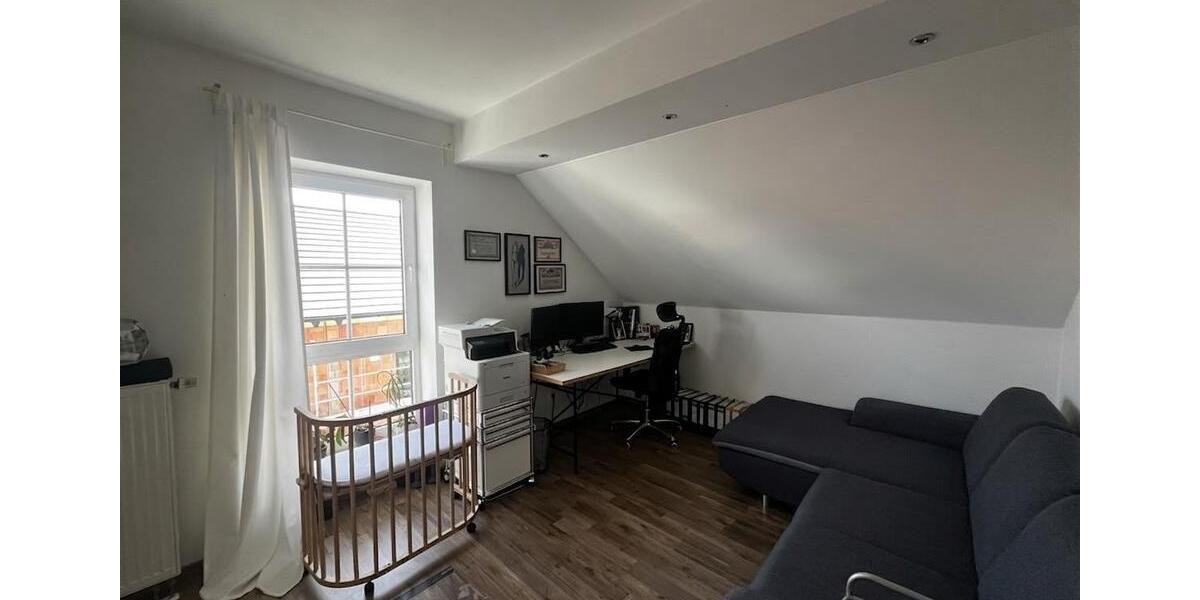 Dachgeschoßwohnung Ingolstadt Münchener Straße - 4 Zimmer, 104 m&sup2;, 510.000&euro; | Angebot:27491478