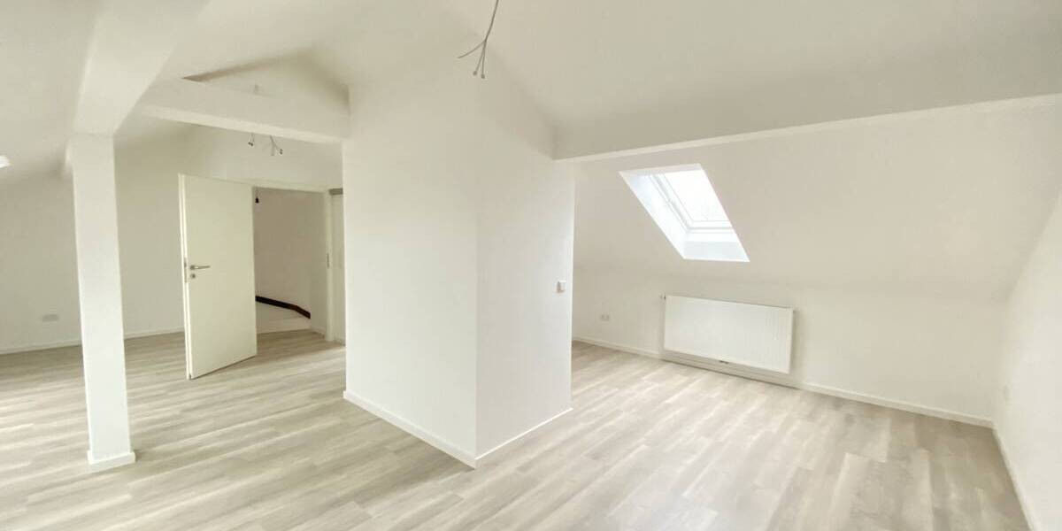 Mehrfamilienhaus, Wohnhaus Ingolstadt Nordost - 7 Zimmer, 171 m&sup2;, 699.000&euro; | Angebot:26630154