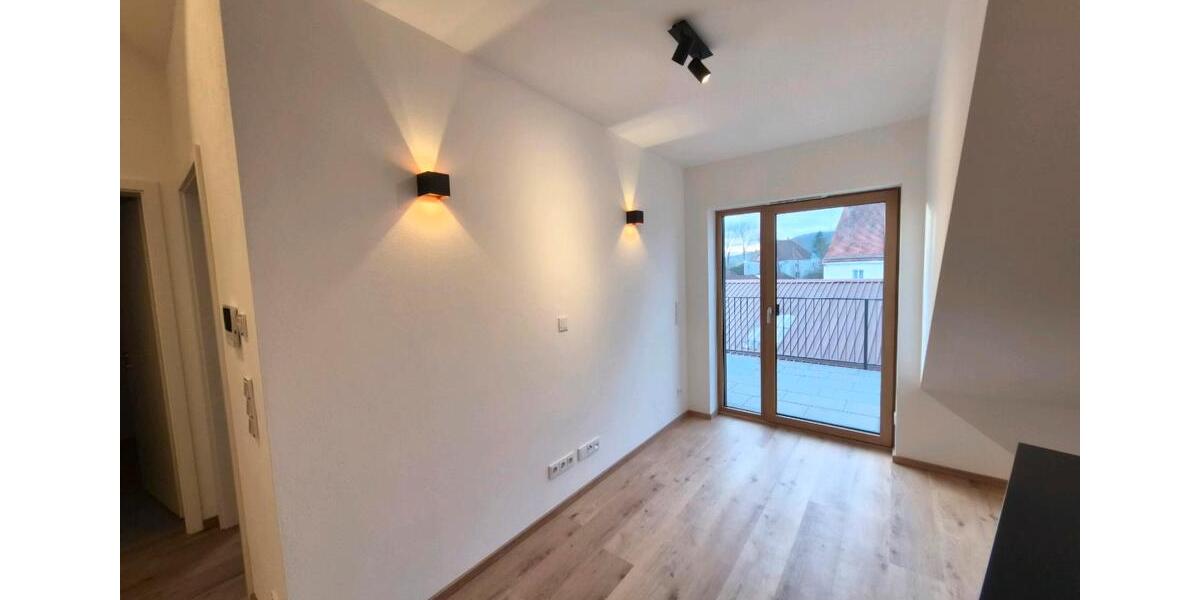 Dachgeschoßwohnung Oberdolling - 1 Zimmer, 43 m&sup2;, 770&euro; | Angebot:25922325