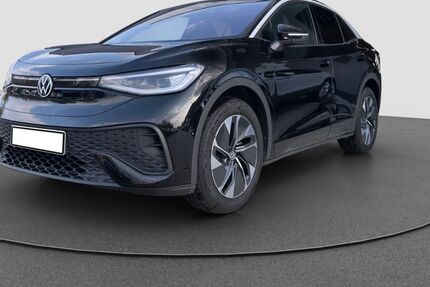 VW ID.5 11.970 km 36.350 &euro; Manching 85077