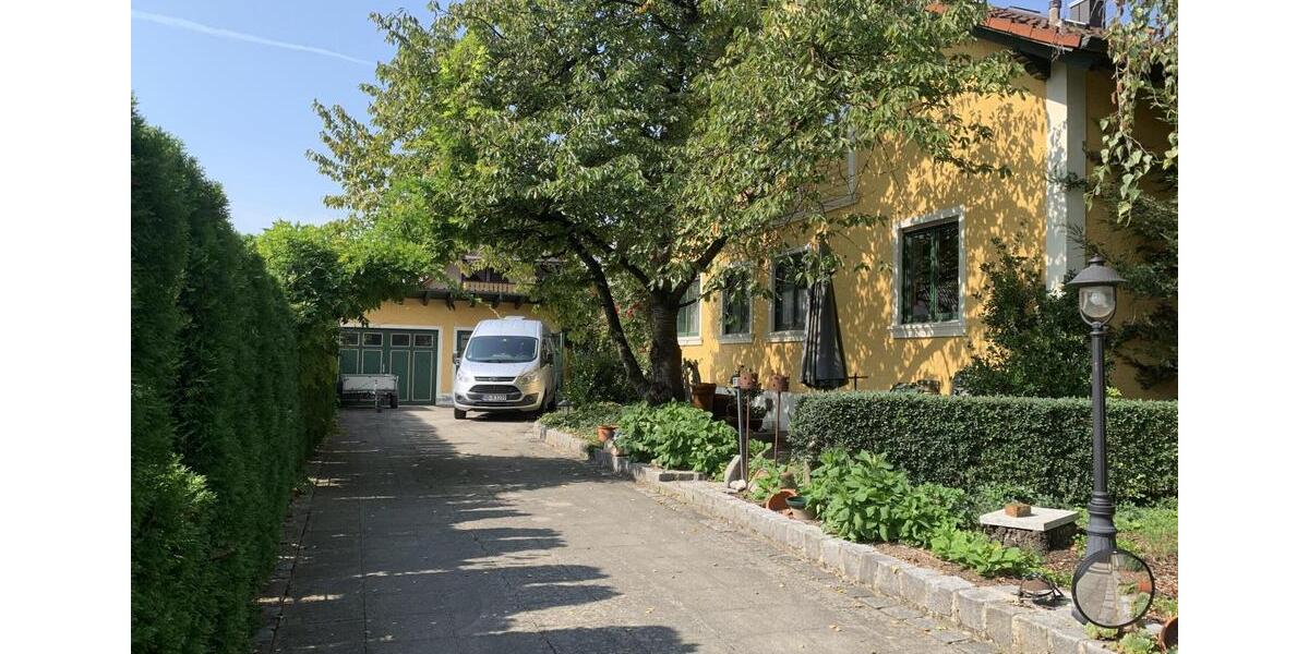 Dachgeschoßwohnung Karlshuld - 3 Zimmer, 140 m&sup2;, 1.400&euro; | Angebot:25145331