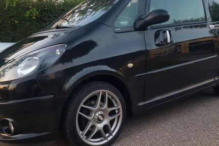 Peugeot 1007 134.000 km 5.999 &euro; Pfaffenhofen a.d.Ilm 85276