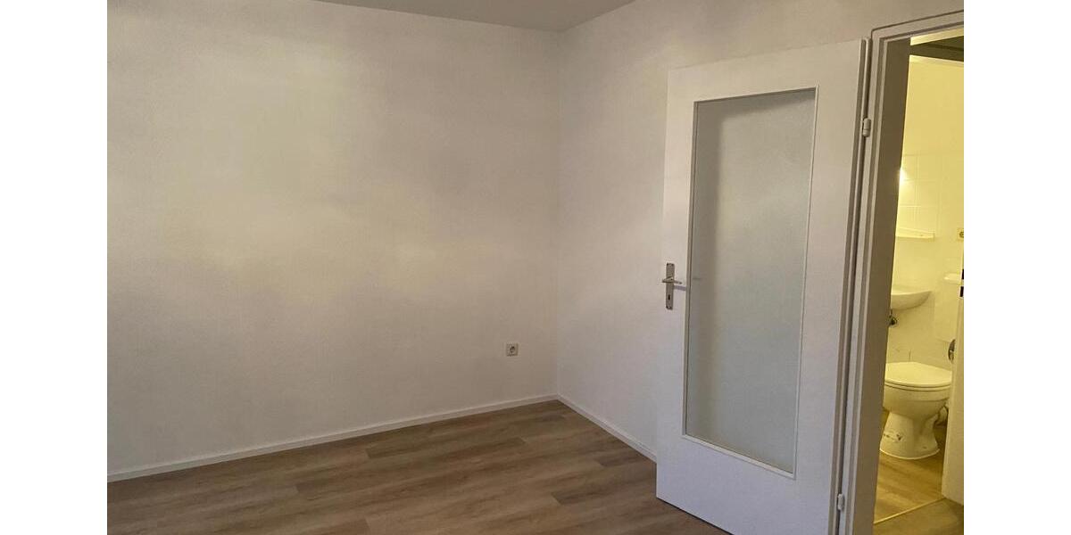 Etagenwohnung Ingolstadt Nordost - 1 Zimmer, 28 m&sup2;, 840&euro; | Angebot:24858743