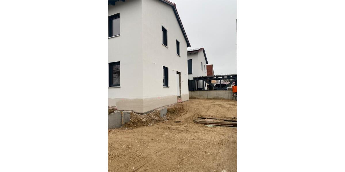 Einfamilienhaus Neuburg an der Donau - 7 Zimmer, 142 m&sup2;, 599.000&euro; | Angebot:24299351