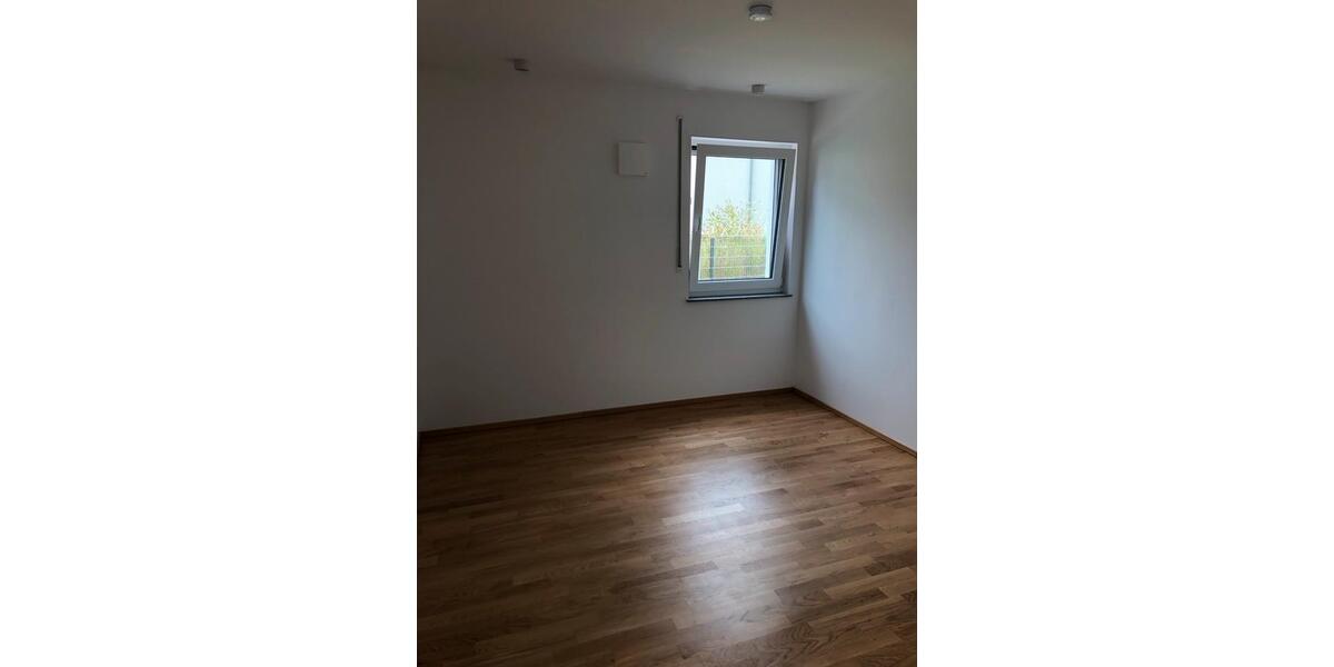 Erdgeschoßwohnung Ingolstadt Nordost - 2 Zimmer, 70 m&sup2;, 1.410&euro; | Angebot:26492866