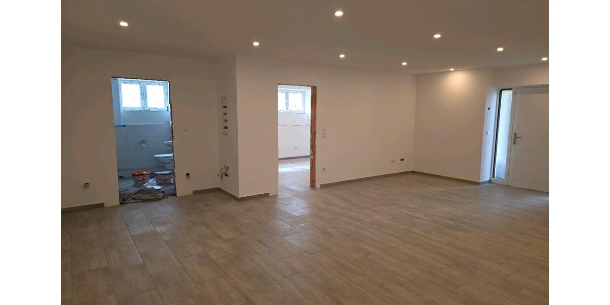 Erdgeschoßwohnung Mainburg - 1 Zimmer, 75 m&sup2;, 900&euro; | Angebot:25893535
