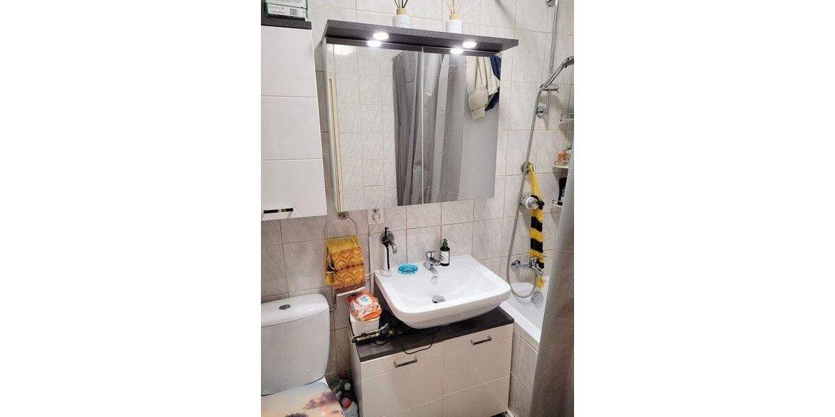 Etagenwohnung Neuburg - 3 Zimmer, 72 m&sup2;, 165.000&euro; | Angebot:25686835