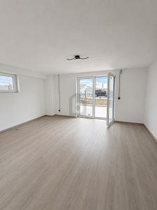 GROß, MODERN, ENERGIEEFFIZIENT NAHE INGOLSTADT - Doppelhaushälfte Großmehring | Angebot:26592474