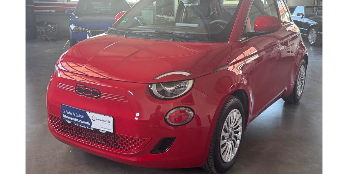 Fiat 500e 31.400 km 15.900 &euro; Langenmosen 86571
