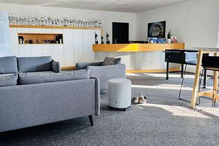 Gewerbeobjekt Kösching - 2.174&euro; | Angebot:25354610