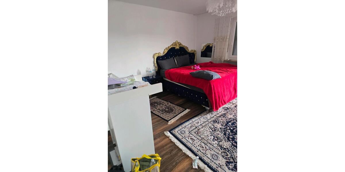 Dachgeschoßwohnung Ingolstadt Nordost - 3 Zimmer, 110 m&sup2;, 1.600&euro; | Angebot:26374277