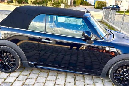 Mini John Cooper Works Cabrio 67.500 km 14.490 &euro; Scheyern 85298