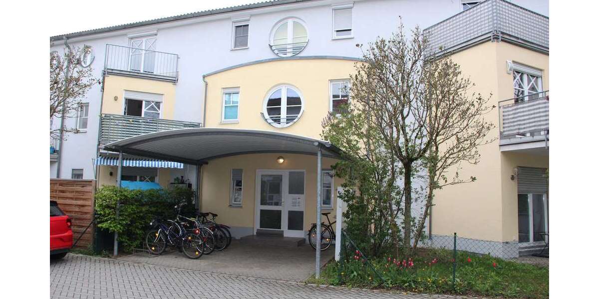 Etagenwohnung Ingolstadt Friedrichshofen-Hollerstauden - 1 Zimmer, 30 m&sup2;, 450&euro; | Angebot:26501781