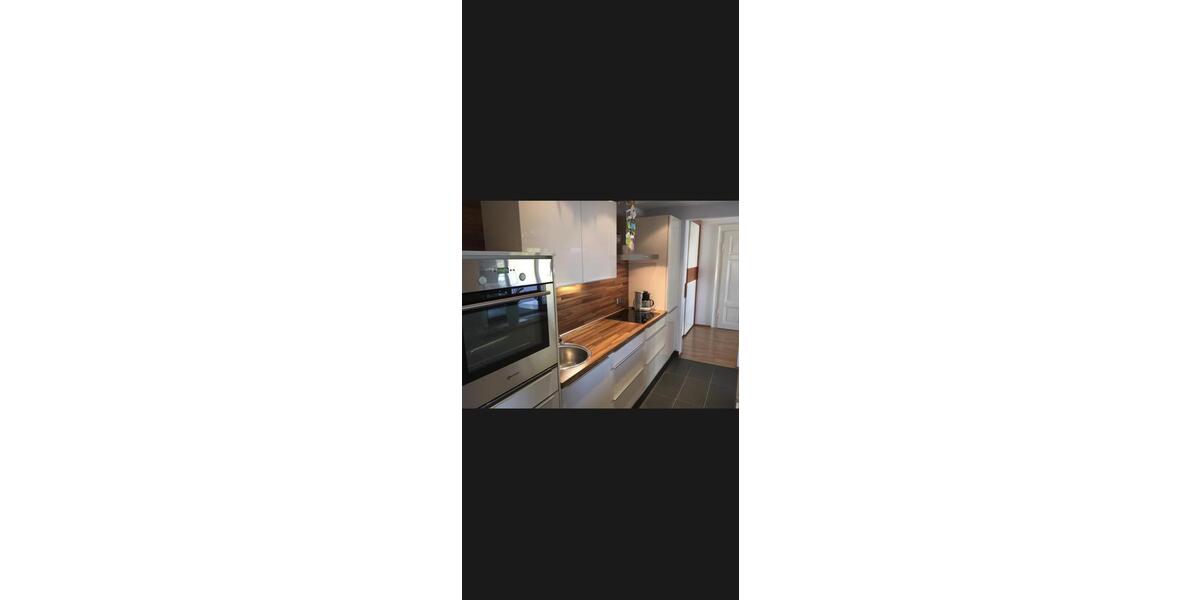 Dachgeschoßwohnung Ingolstadt - 4 Zimmer, 82 m&sup2;, 1.160&euro; | Angebot:26124376