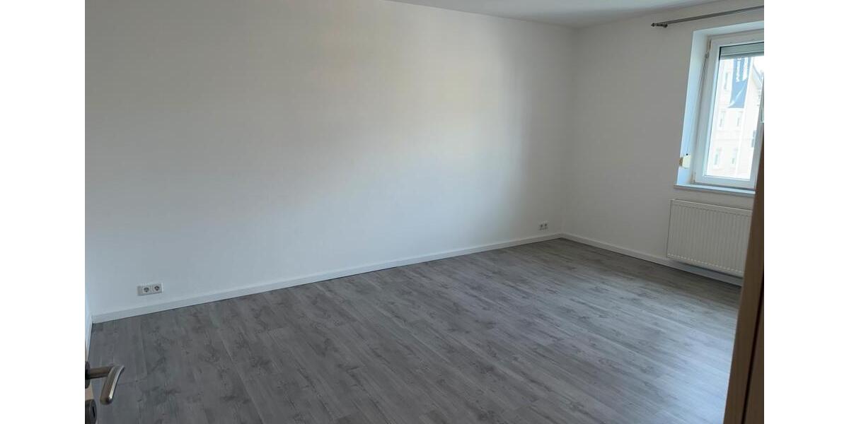 Etagenwohnung Ingolstadt Nordost - 4 Zimmer, 110 m&sup2;, 1.500&euro; | Angebot:24867409