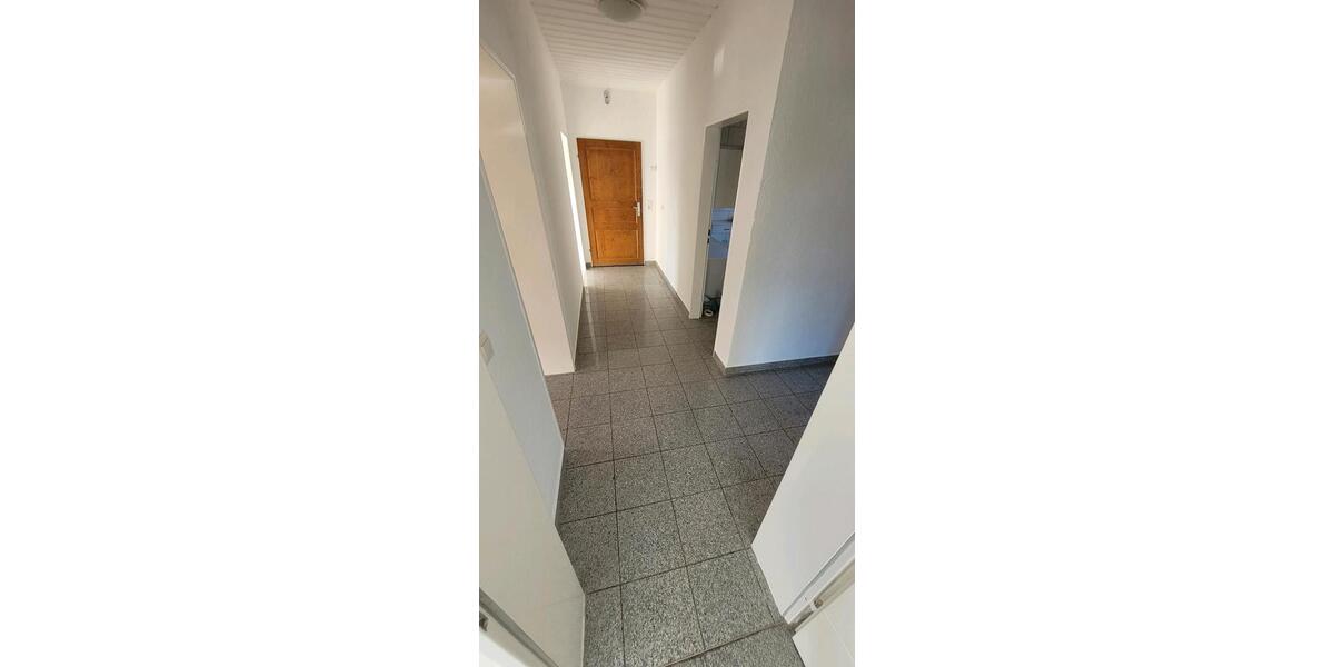 Erdgeschoßwohnung Neuburg an der Donau - 3 Zimmer, 87 m&sup2;, 950&euro; | Angebot:25933655