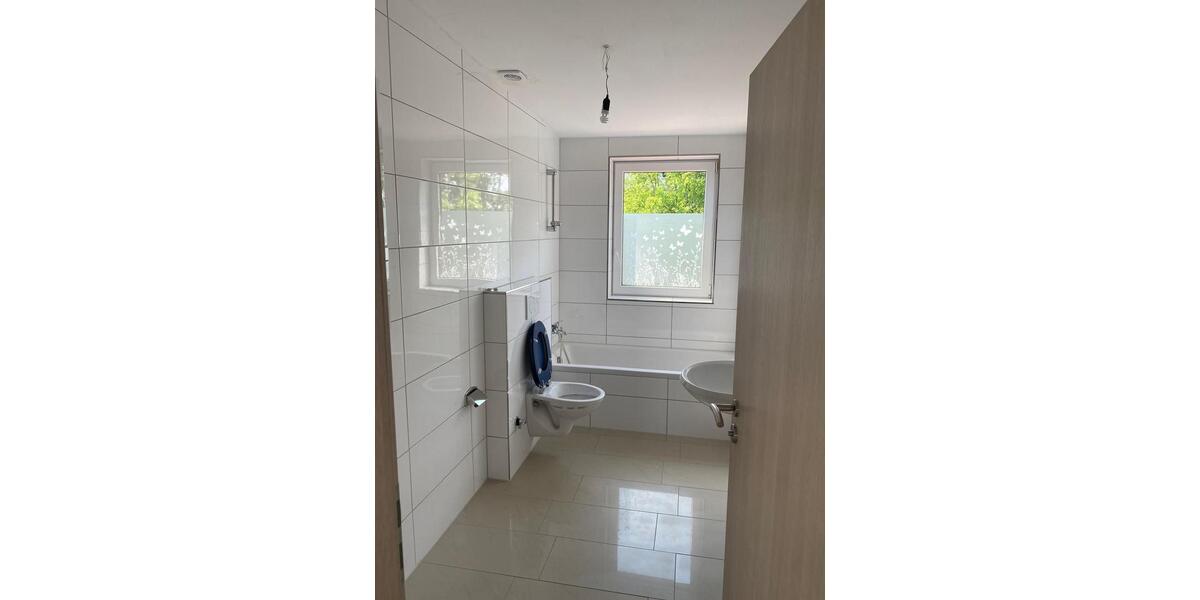 Dachgeschoßwohnung Ingolstadt Friedrichshofen-Hollerstauden - 3 Zimmer, 56 m&sup2;, 750&euro; | Angebot:25951775