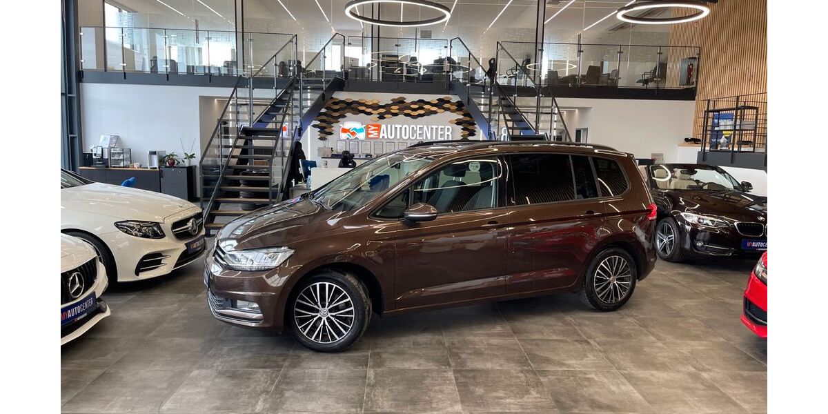 VW Touran 222.900 km 9.499 &euro; Pfaffenhofen 85276