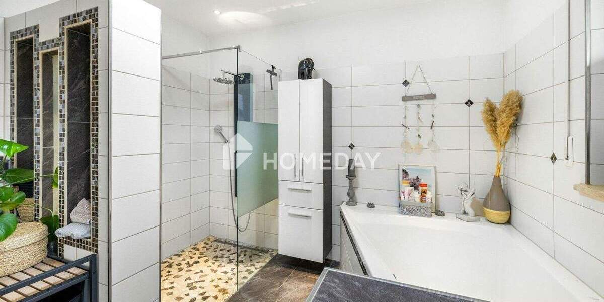 Mehrfamilienhaus, Wohnhaus Rohrenfels - 9 Zimmer, 308 m&sup2;, 700.000&euro; | Angebot:25732707