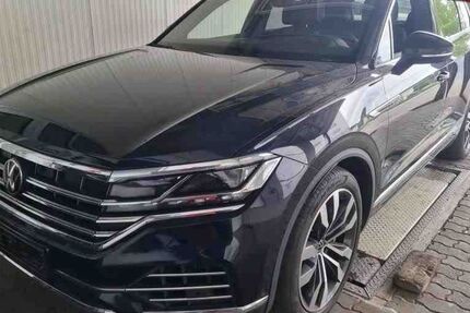 VW Touareg 88.976 km 43.930 &euro; Mainburg 84048