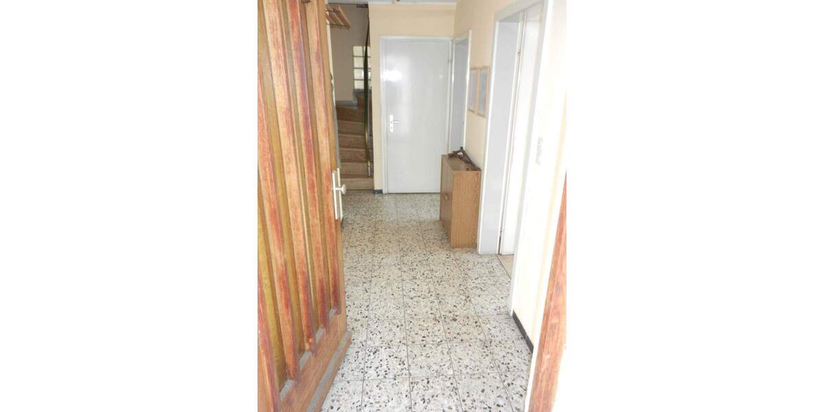 Einfamilienhaus Gaimersheim - 6 Zimmer, 122 m&sup2;, 449.000&euro; | Angebot:25769701