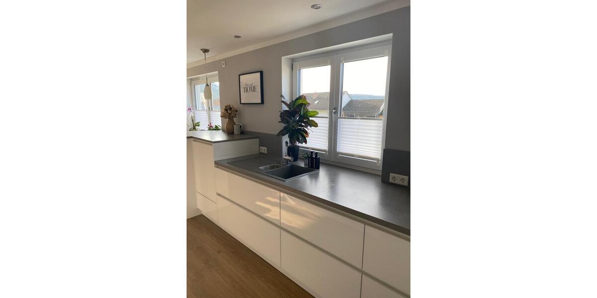 Etagenwohnung Kipfenberg - 4 Zimmer, 120 m&sup2;, 1.500&euro; | Angebot:25830911