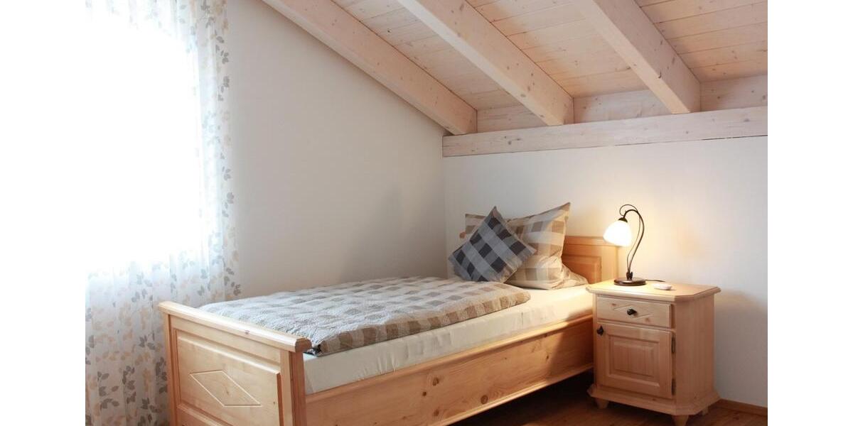 Etagenwohnung Walting - 4 Zimmer, 100 m&sup2;, 2.000&euro; | Angebot:25181740