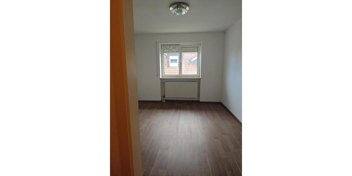 Etagenwohnung Baar-Ebenhausen Ebenhausen - 3 Zimmer, 75 m&sup2;, 279.000&euro; | Angebot:25544337