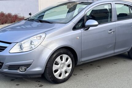 Opel Corsa 69.000 km 1.950 &euro; Großmehring 85098